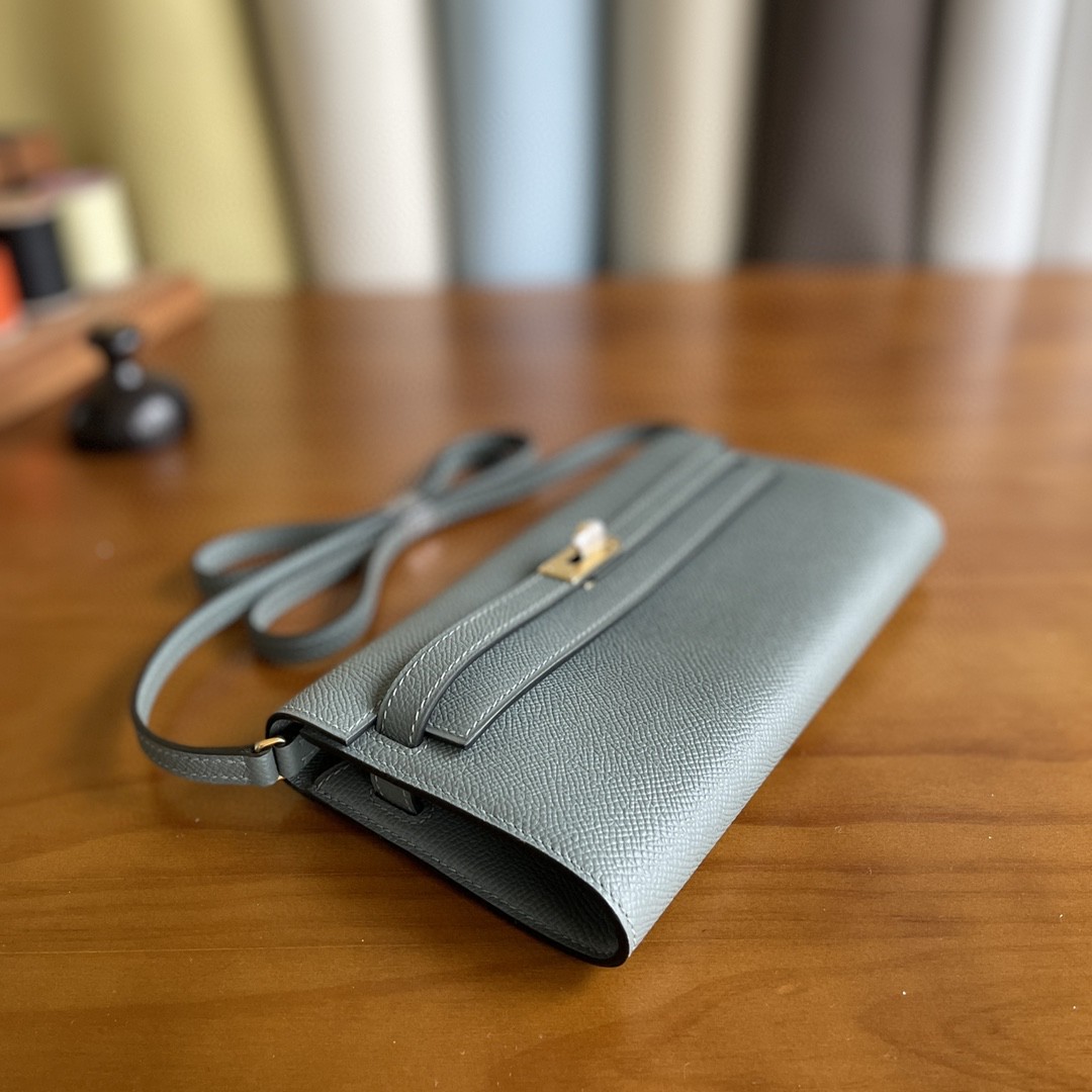Hermès（爱马仕）Kelly to go Epsom 杏仁绿 金扣