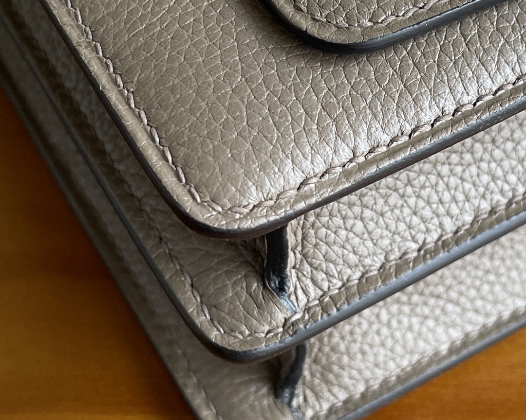 Hermès（爱马仕）Roulis 猪鼻子 evercolor 8f 锡器灰 金扣 18cm