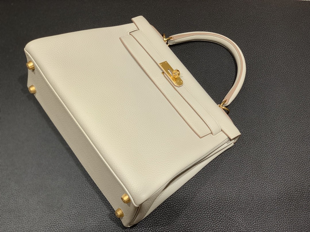 Hermès（爱马仕）Kelly 凯莉包 Togo 珍珠灰 金扣 28cm