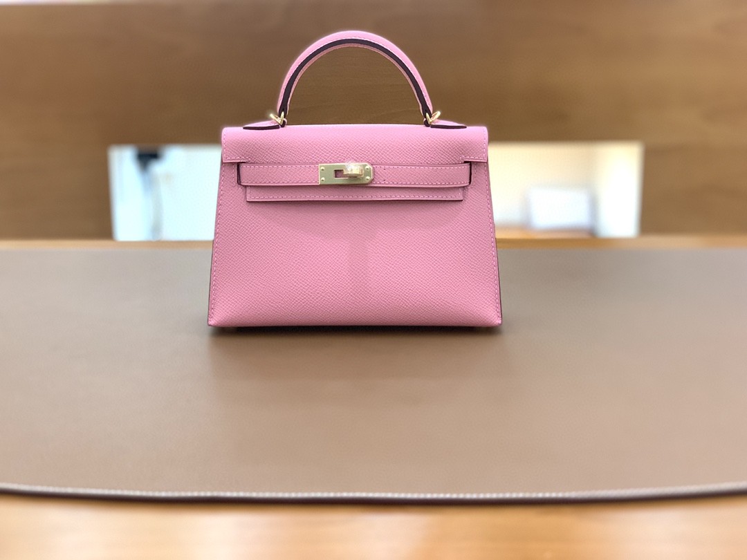Hermès（爱马仕）mini Kelly 迷你凯莉 Epsom 奶昔粉 金扣 19cm