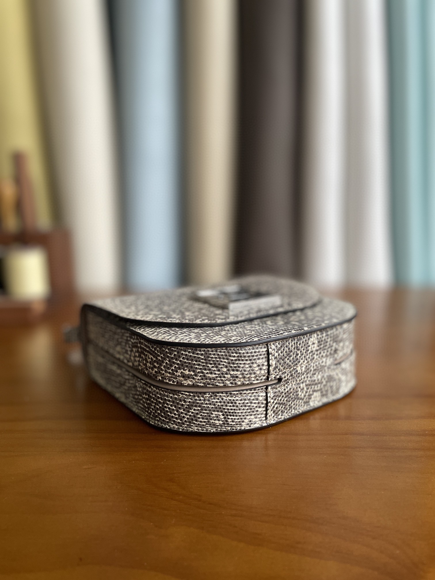Hermès（爱马仕）Mosaique 马赛克 蜥蜴皮 喜马拉雅 银扣 17cm