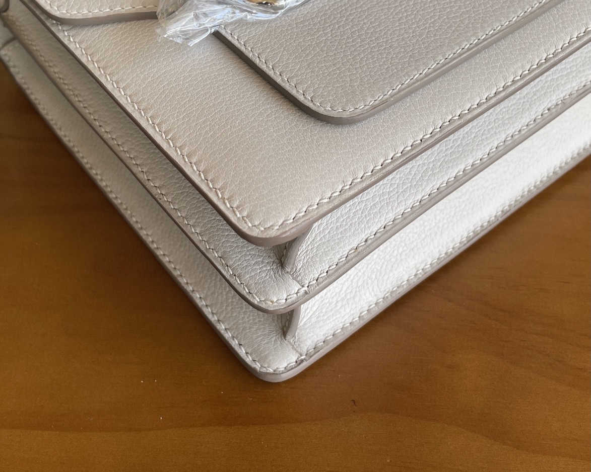 Hermès（爱马仕）Roulis 猪鼻子 evercolor 奶昔白 银扣 23cm