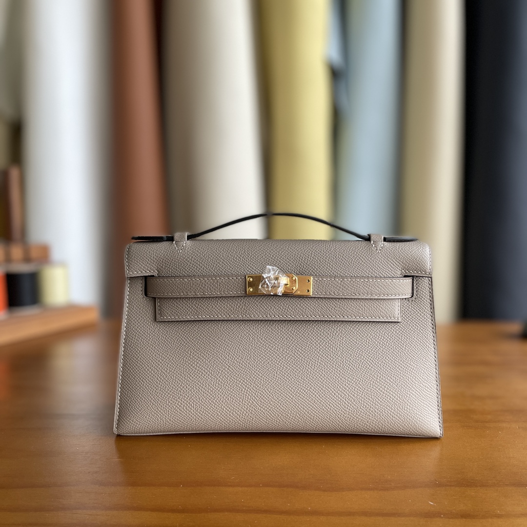 Hermès（爱马仕）mini kelly Pochette Epsom m8 沥青灰 金扣 22cm