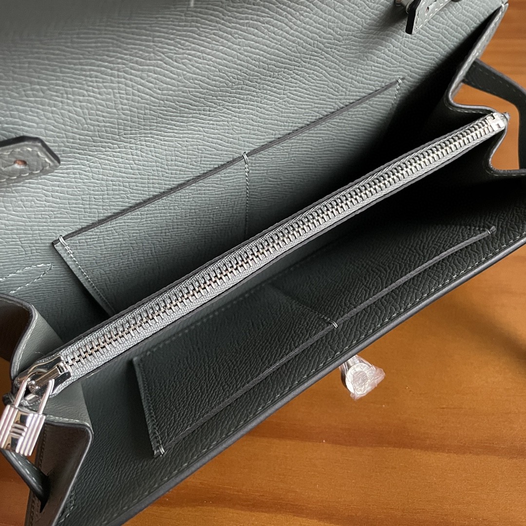 Hermès（爱马仕）Kelly to go Epson 杏仁绿 银扣 20cm