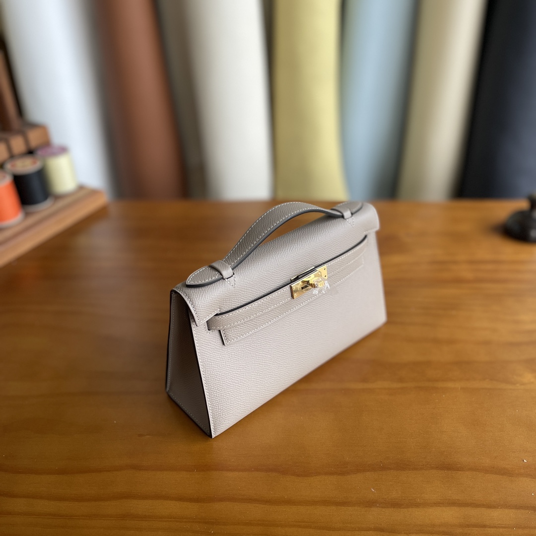 Hermès（爱马仕）mini kelly Pochette Epsom m8 沥青灰 金扣 22cm