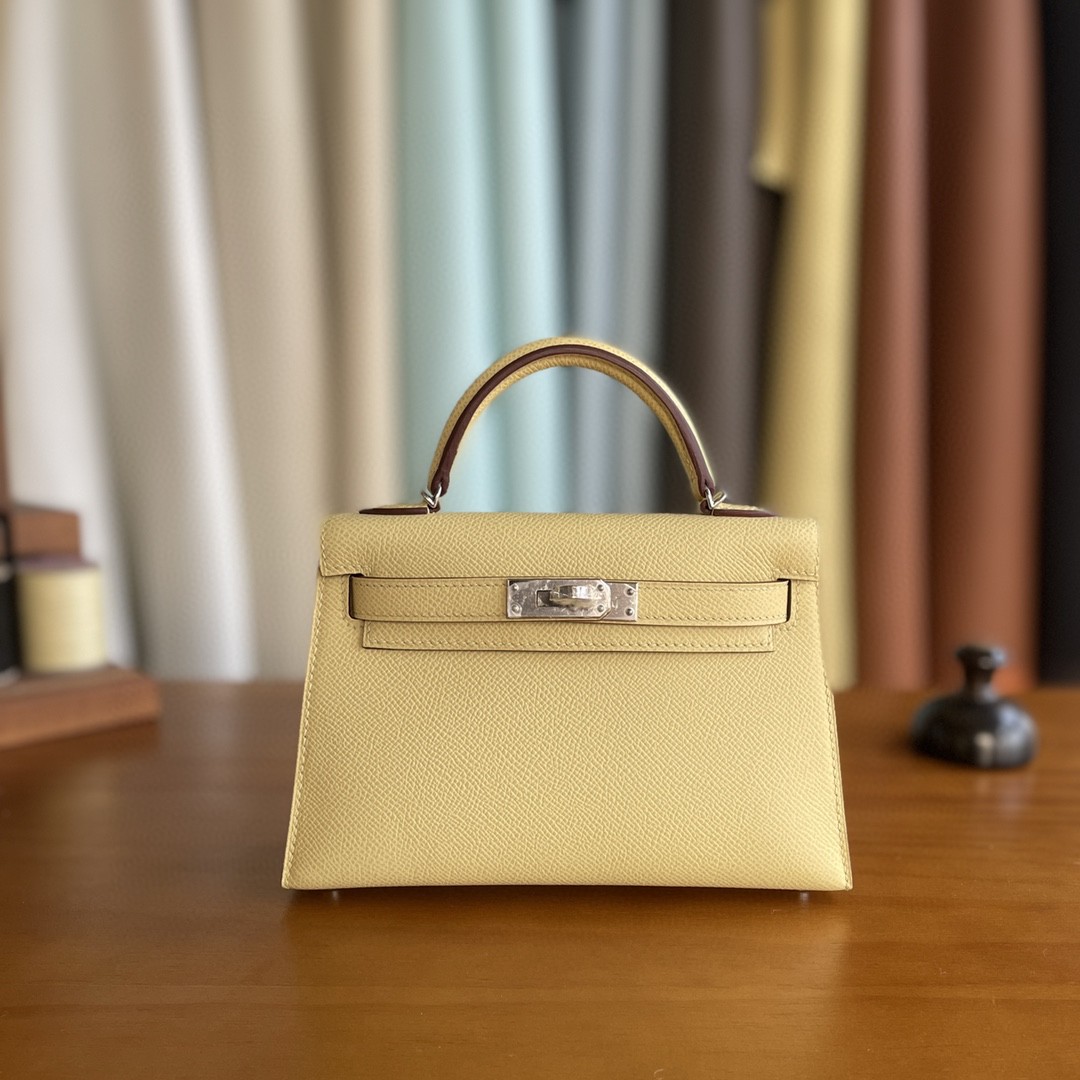 Hermès（爱马仕）mini kelly 迷你凯莉 Epsom 1z 小鸡黄 银扣 19cm