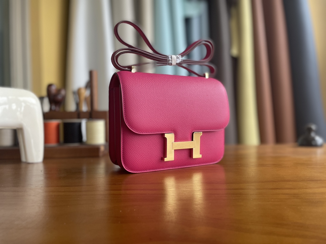 Hermès（爱马仕）Constance 空姐包 epsom 0D 墨西哥粉 金扣 18cm