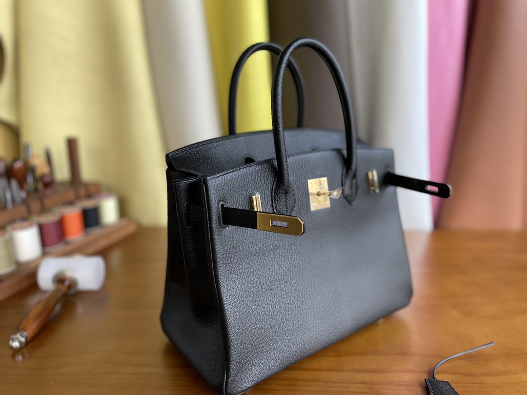 Hermès（爱马仕）Birkin 铂金包 山羊皮 黑色 金扣 30cm