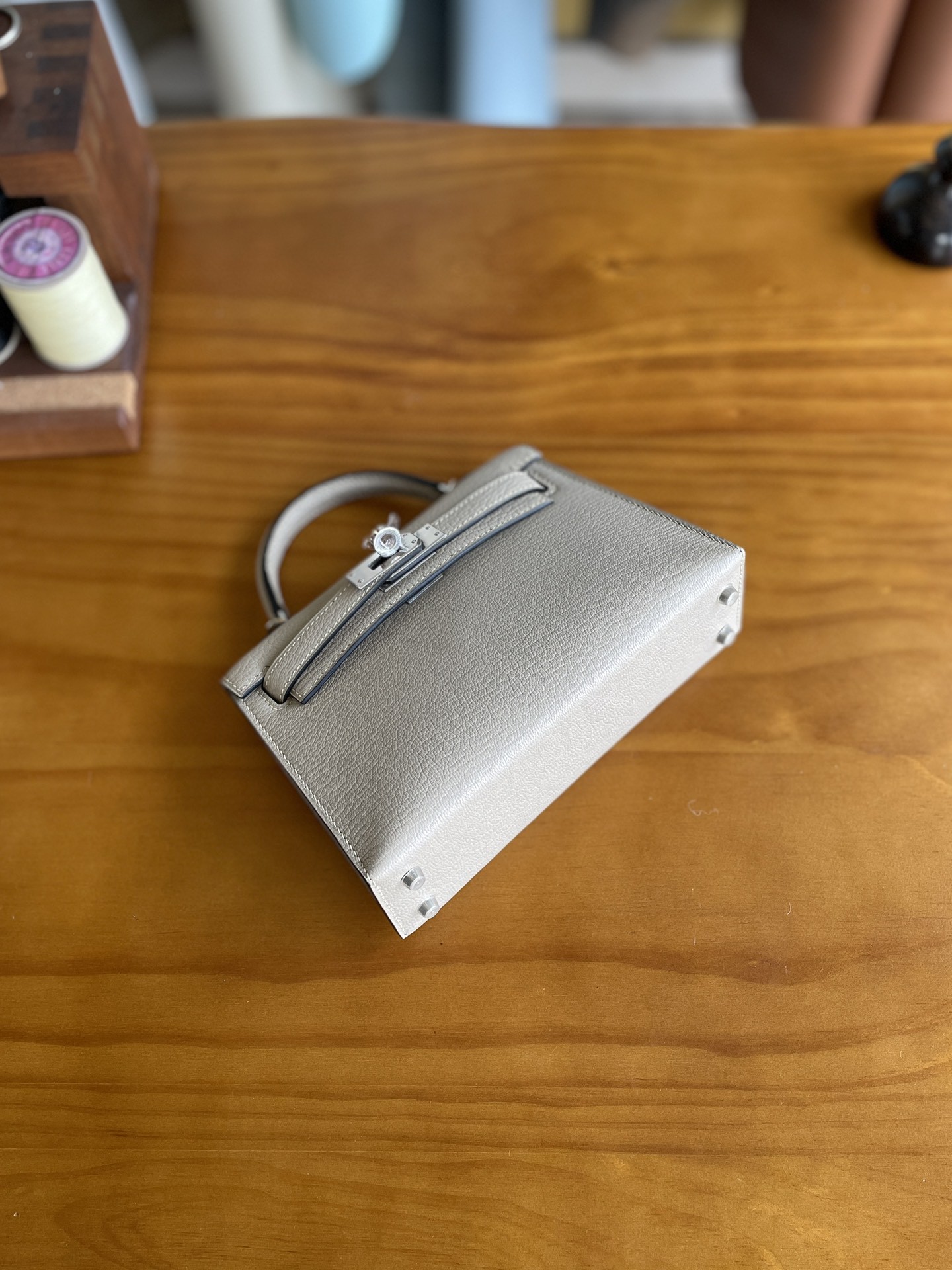 Hermès（爱马仕）mini kelly 迷你凯莉 山羊皮 m8 沥青灰 银扣 19cm
