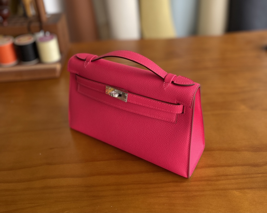 Hermès（爱马仕）mini kelly Pochette Epsom i6 极致粉 银扣 22cm