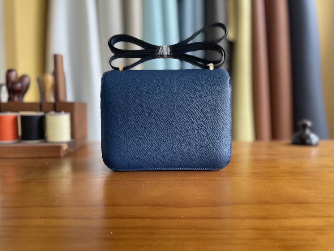 Hermès（爱马仕）Constance 康康 Epsom s4 深邃蓝 金扣 19cm