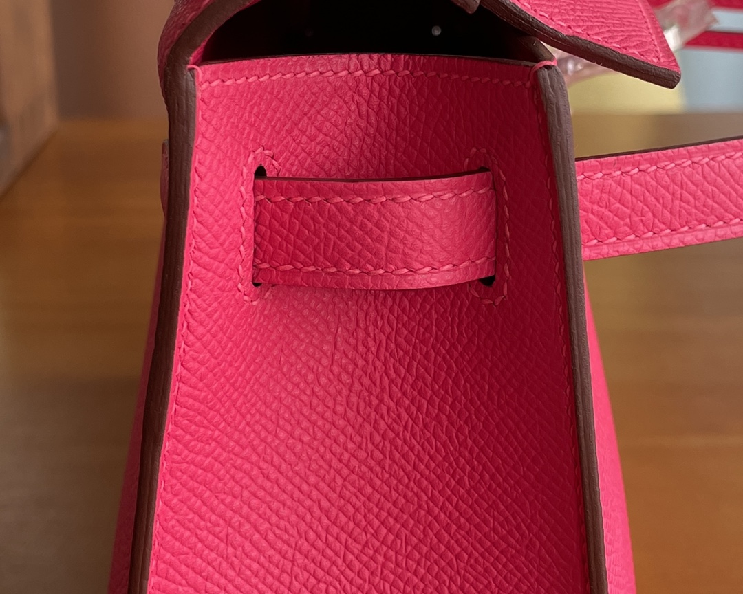 Hermès（爱马仕）mini kelly Pochette Epsom i6 极致粉 银扣 22cm