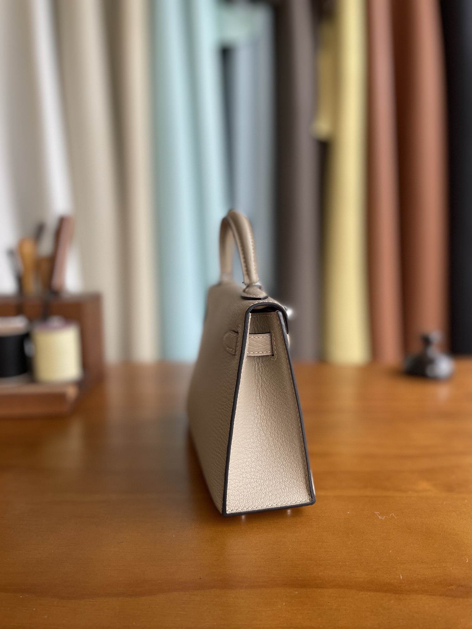 Hermès（爱马仕）mini kelly 迷你凯莉 山羊皮 m8 沥青灰 银扣 19cm