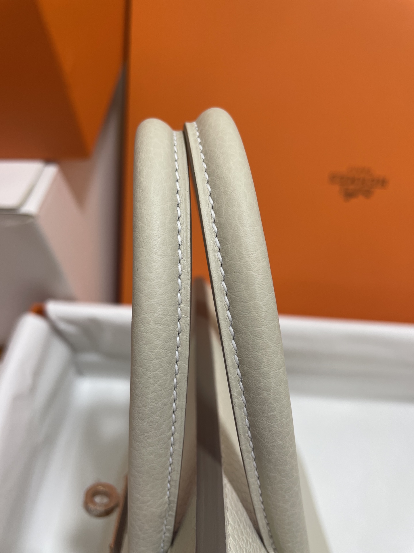 Hermès（爱马仕）Birkin 铂金包 Togo 奶昔白 玫瑰金扣 25cm
