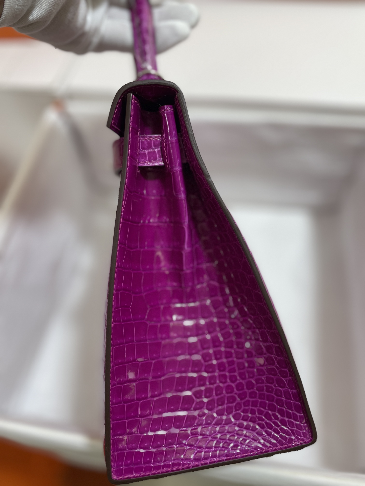 Hermès（爱马仕）Kelly 凯莉包 野生湾鳄 天方夜谭紫 银扣 28cm