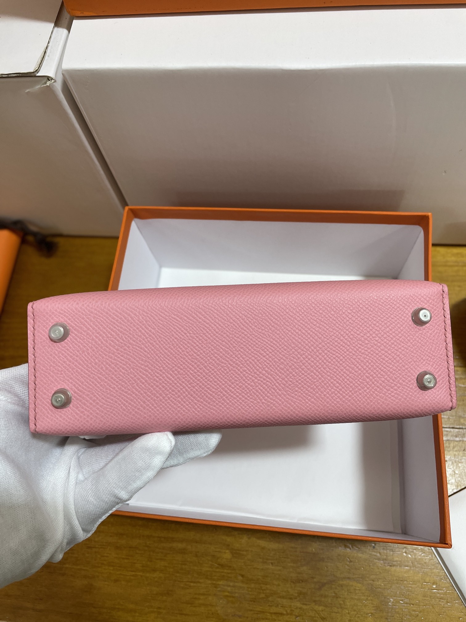 Hermès（爱马仕）mini Kelly 迷你凯莉 Epsom 奶昔粉 银扣 19cm