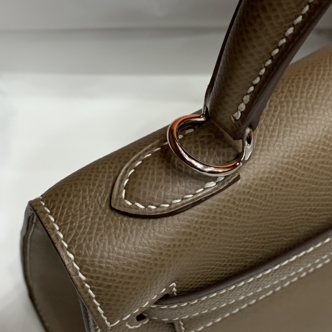 Hermès（爱马仕）Kelly 凯莉包 epsom 大象灰 银扣 25cm