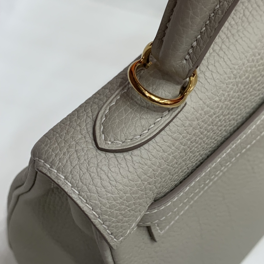 Hermès（爱马仕）Kelly 凯莉包 Togo 珍珠灰 金扣 25cm