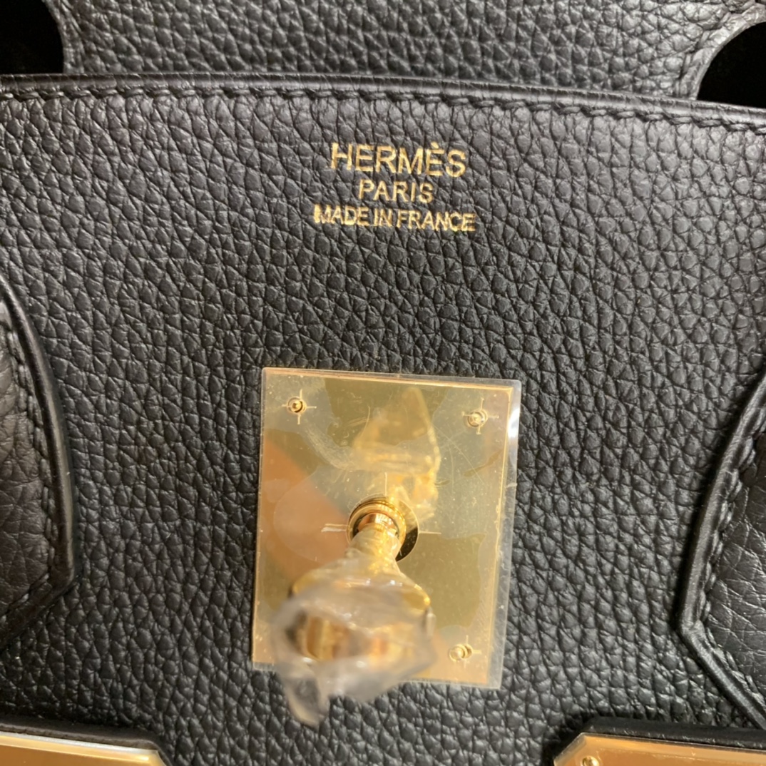 Hermès（爱马仕）Birkin 铂金包 Togo 黑色 金扣 30cm