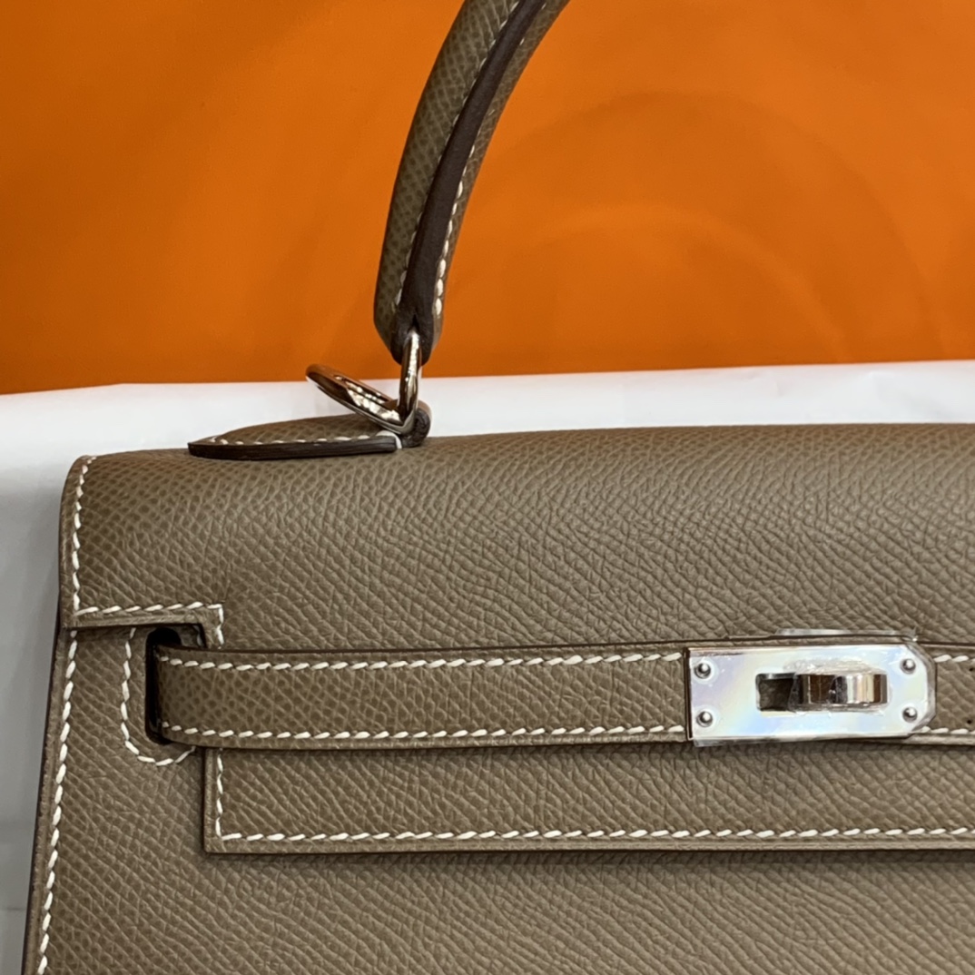 Hermès（爱马仕）Kelly 凯莉包 epsom 大象灰 银扣 25cm