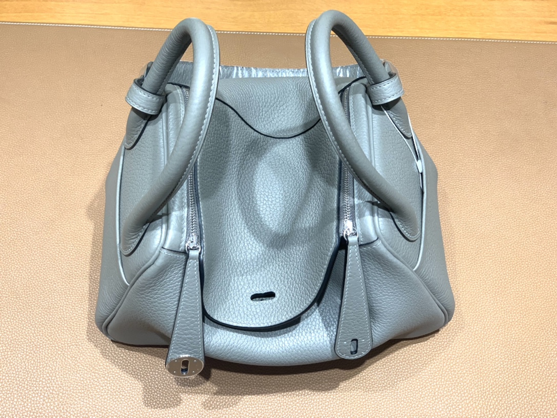 Hermès（爱马仕）Lindy 琳迪包 TC 8F 锡器灰 银扣 26cm