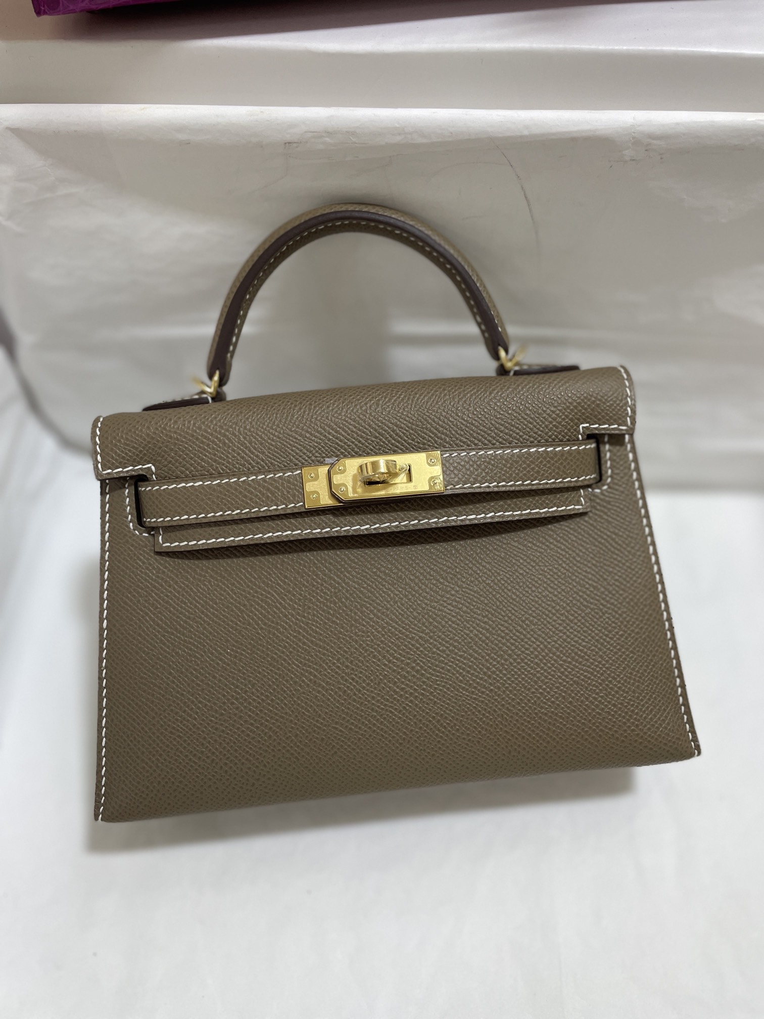 Hermès（爱马仕）mini Kelly 迷你凯莉 Epsom 大象灰 金扣 19cm