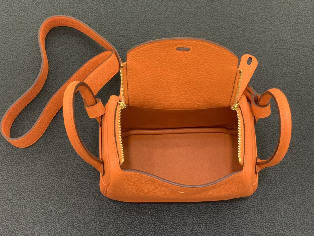 Hermès（爱马仕）Mini lindy 迷你琳迪包 TC皮 CK93 橙色 金扣 20cm