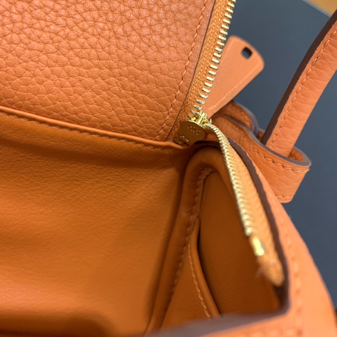 Hermès（爱马仕）Mini lindy 迷你琳迪包 TC皮 CK93 橙色 金扣 20cm