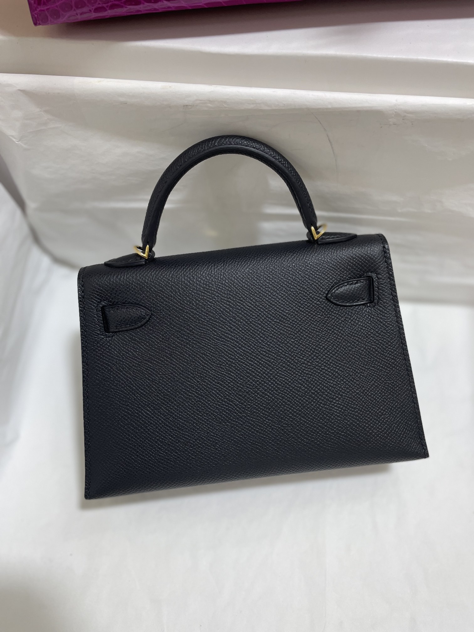 Hermès（爱马仕）mini Kelly 迷你凯莉 Epsom 黑色 金扣 19cm