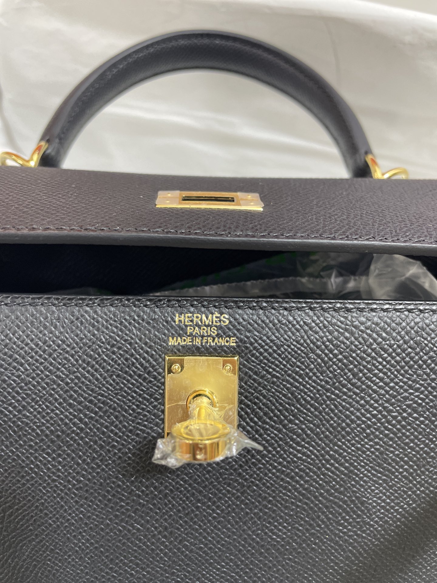 Hermès（爱马仕）Kelly 凯莉包 epsom 黑色 金扣 25cm