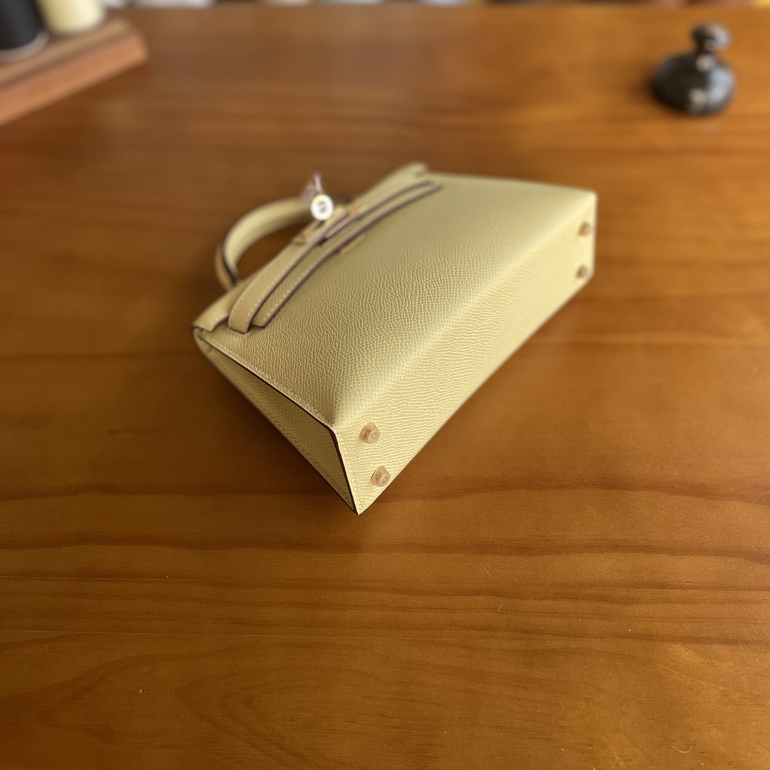 Hermès（爱马仕）mini kelly 迷你凯莉 epsom 1z 小鸡黄 金扣 19cm