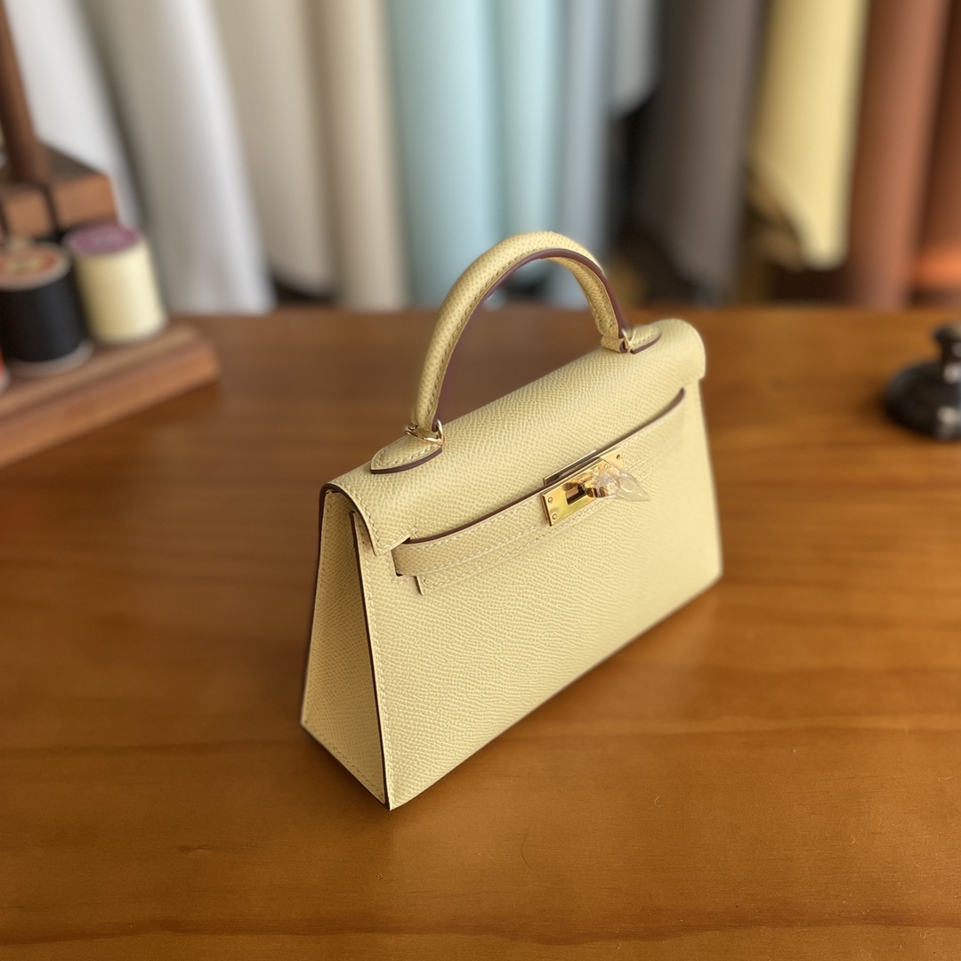 Hermès（爱马仕）mini kelly 迷你凯莉 epsom 1z 小鸡黄 金扣 19cm