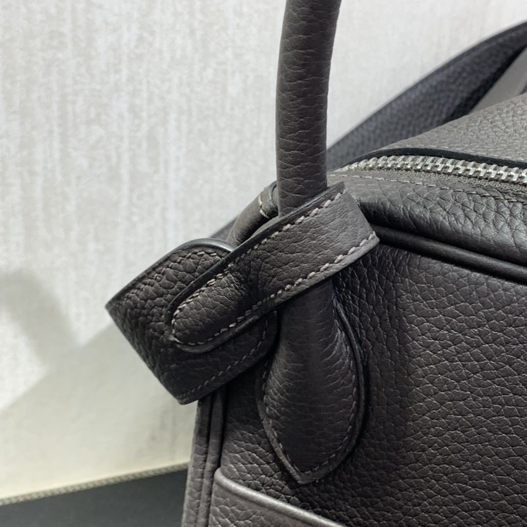 Hermès（爱马仕）Lindy 琳迪包 TC 乌木色 银扣 30cm