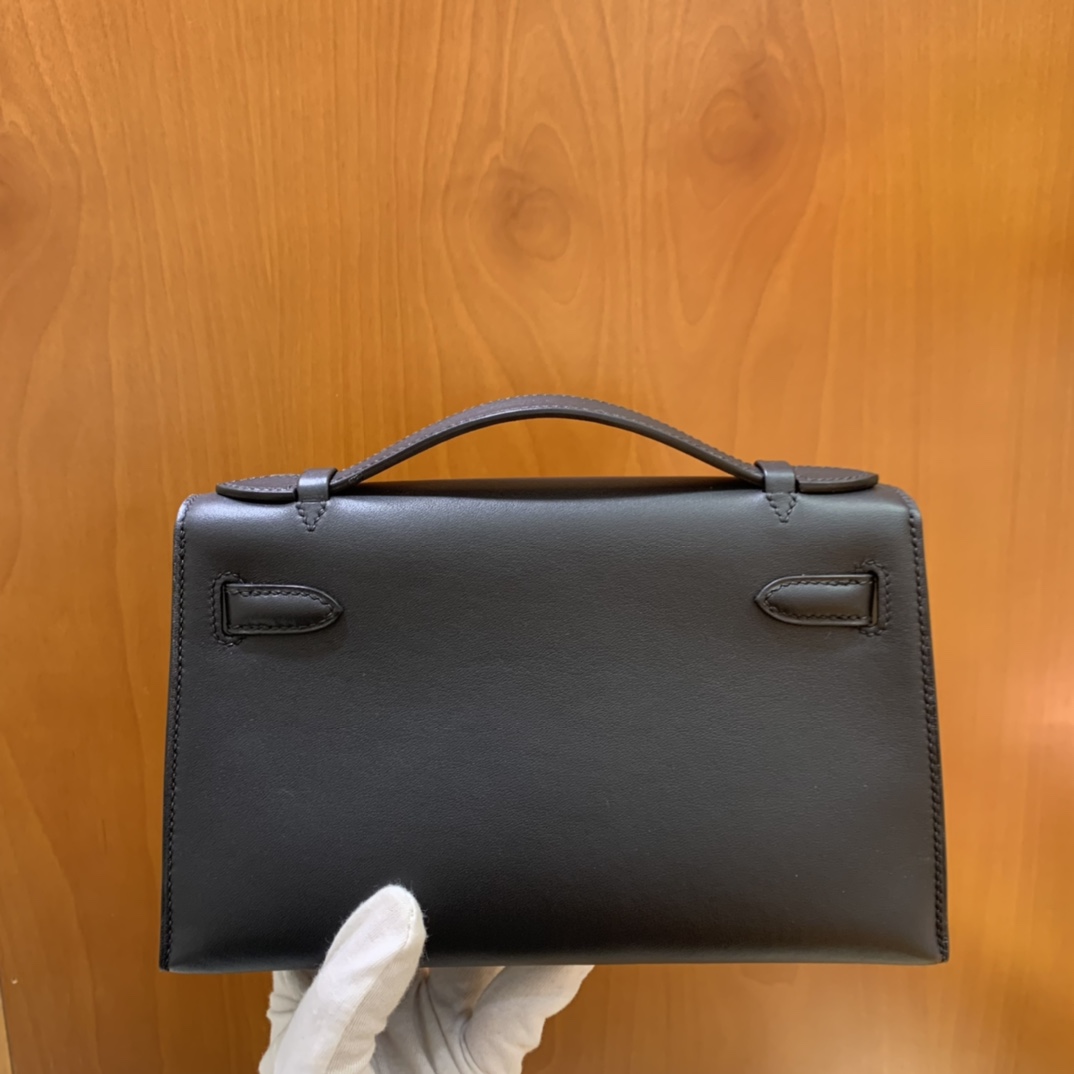 Hermès（爱马仕）mini Kelly pochette swift 黑色 金扣 22cm