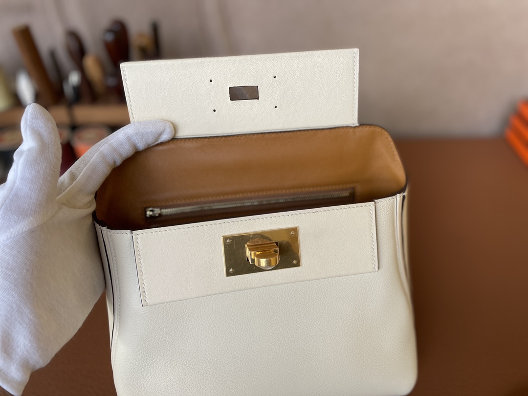 Hermès（爱马仕）Mini kelly 2424 evercolor 奶油白 内拼 芝麻色 金扣 21cm