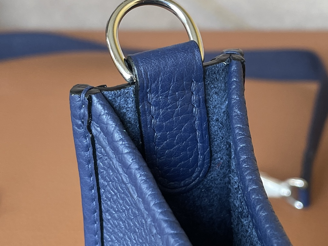 Hermès（爱马仕）Evelyne 伊芙琳 TC 73 宝石蓝 银扣 16cm