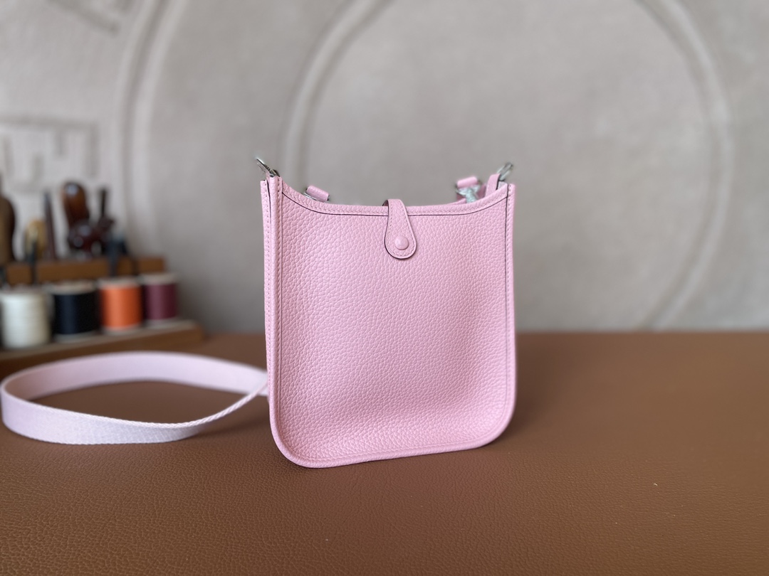 Hermès（爱马仕）Evelyne 伊芙琳 TC 3Q 新樱花粉 银扣 16cm