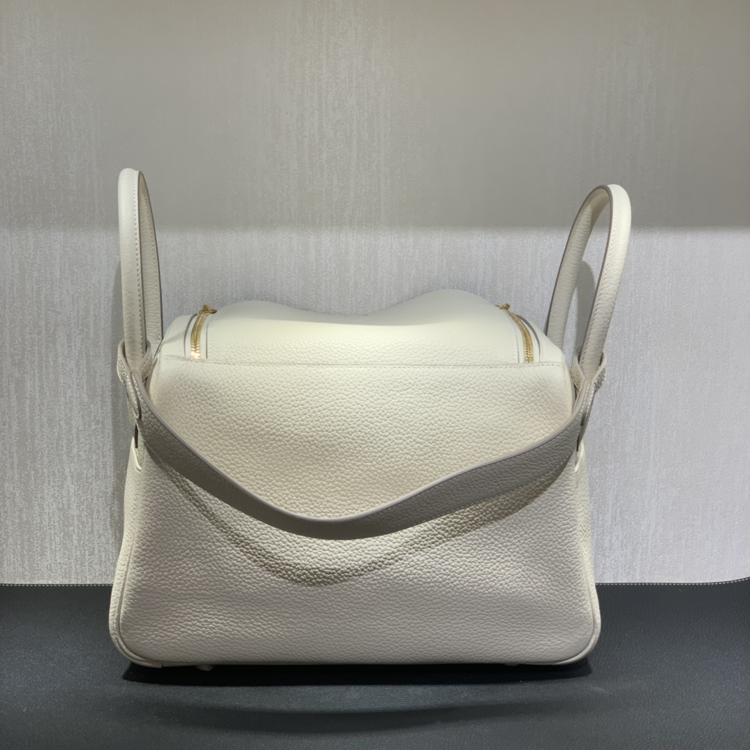 Hermès（爱马仕）Lindy 琳迪包 TC 奶昔白 金扣 30cm