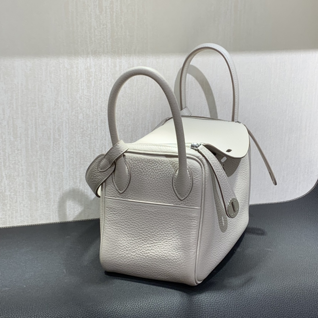 Hermès（爱马仕）Lindy 琳迪包 TC 珍珠灰 银扣 26cm
