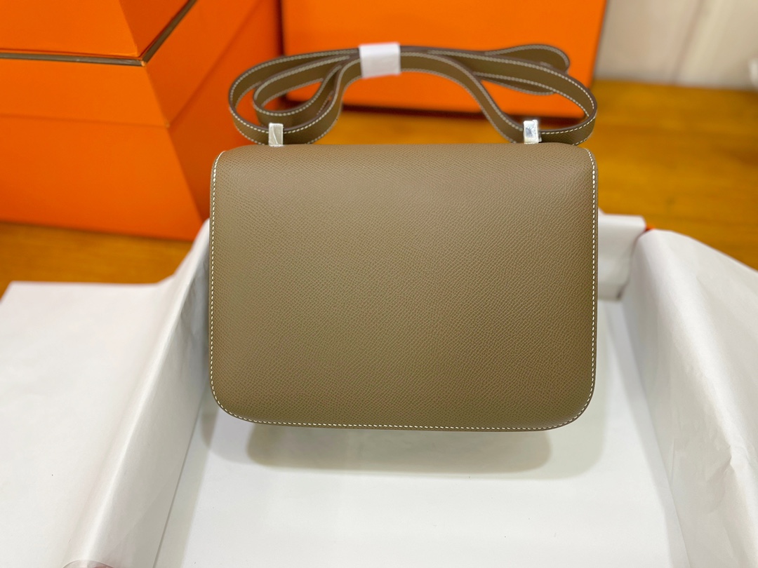 Hermès（爱马仕）Constance 空姐包 Epsom 大象灰 银扣 24cm