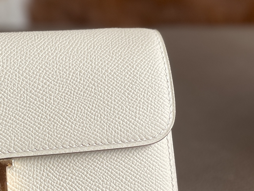 Hermès（爱马仕）constance to go epsom 奶昔白 金扣 20cm