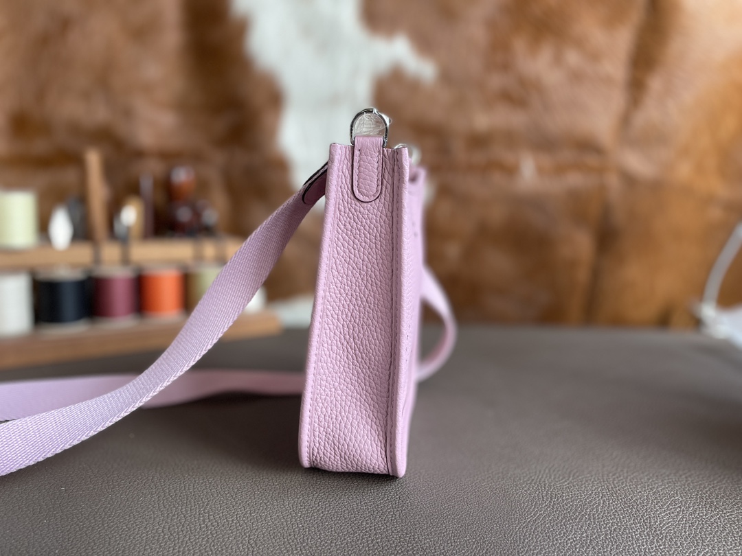 Hermès（爱马仕）Mini  Evelyne 伊芙琳 TC X9 锦葵紫 银扣 16cm