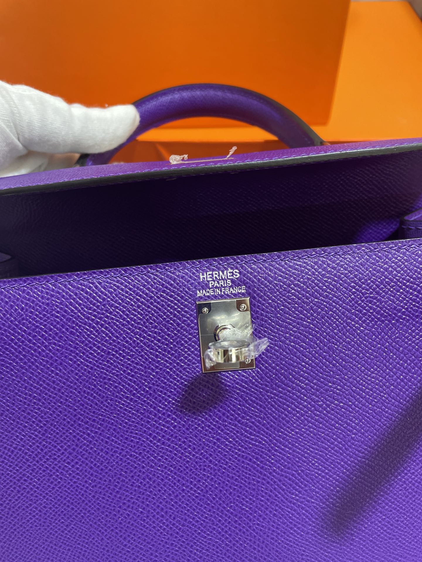 Hermès（爱马仕）Kelly 凯莉包 Epsom 梦幻紫 银扣 25cm