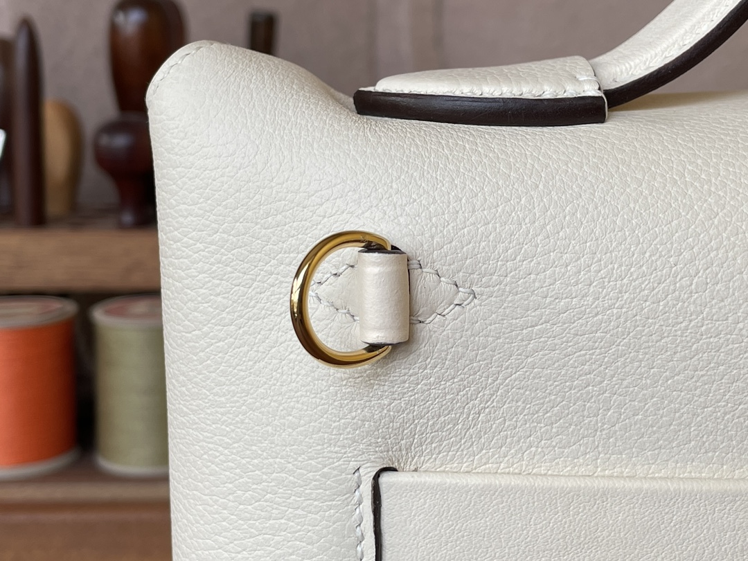 Hermès（爱马仕）Mini kelly 2424 evercolor 奶油白 内拼 芝麻色 金扣 21cm