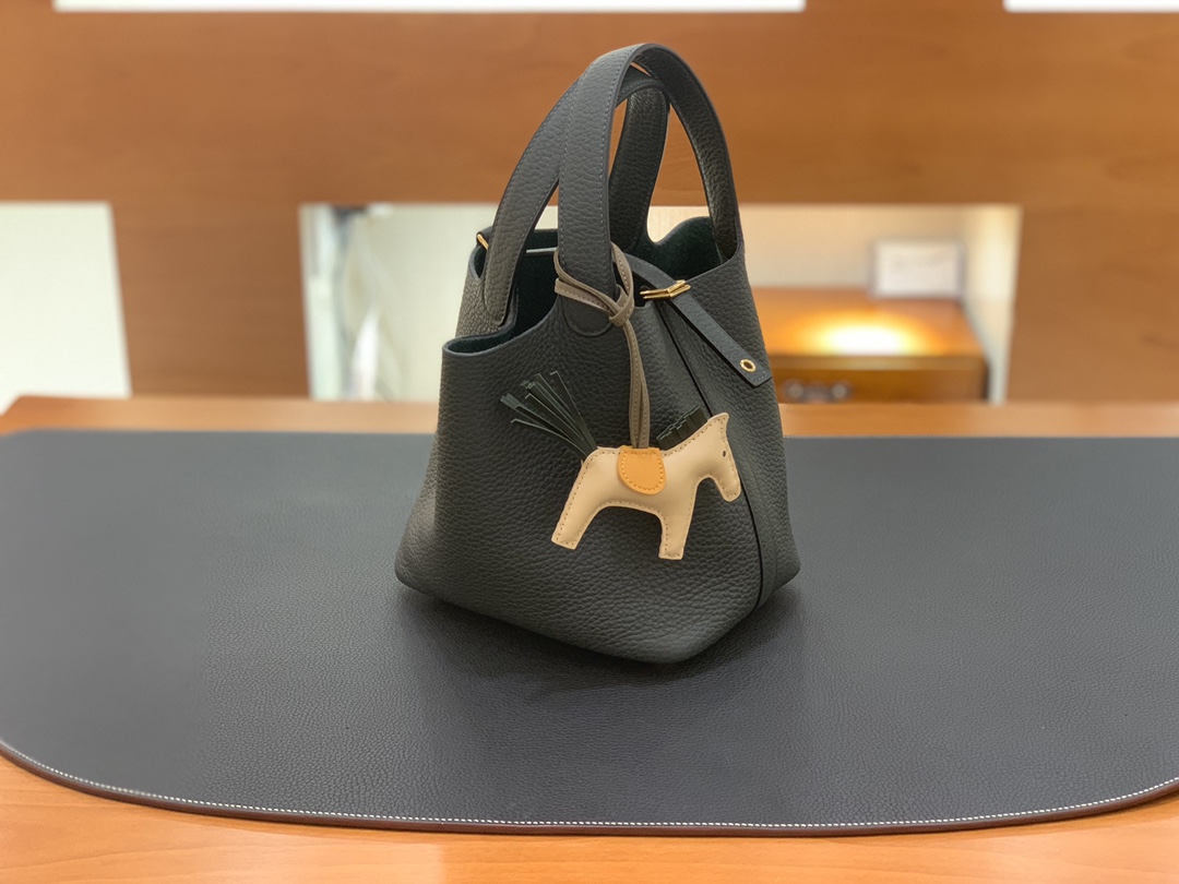 Hermès（爱马仕）Picotin 菜篮子 TC 6O 松柏绿 金扣 18cm