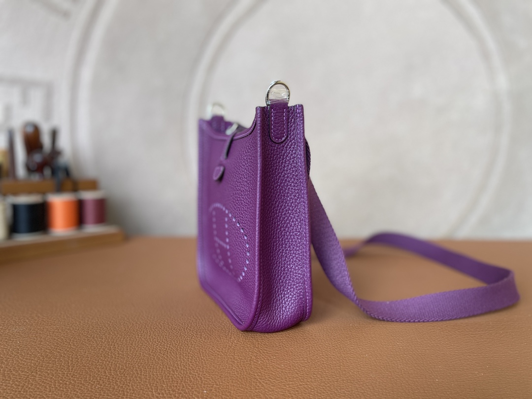 Hermès（爱马仕）Evelyne 伊芙琳 TC p9 海葵紫 银扣 16cm
