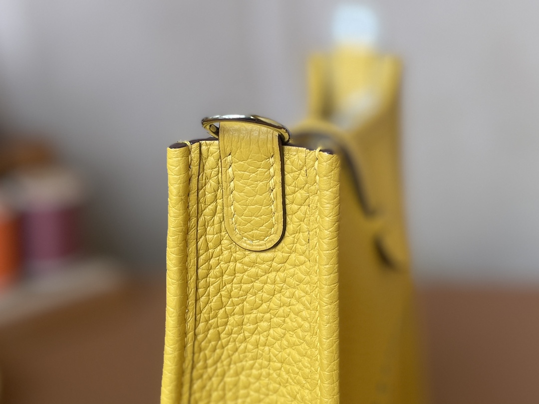 Hermès（爱马仕）Evelyne 伊芙琳 TC 9D 琥珀黄 银扣 16cm