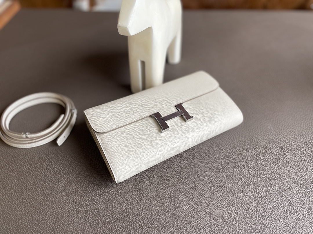 Hermès（爱马仕）constance to go epsom 奶昔白 银扣 20cm