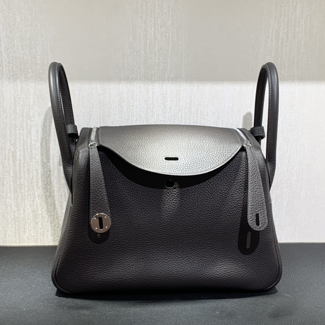 Hermès（爱马仕）Lindy 琳迪包 TC 乌木色 银扣 30cm