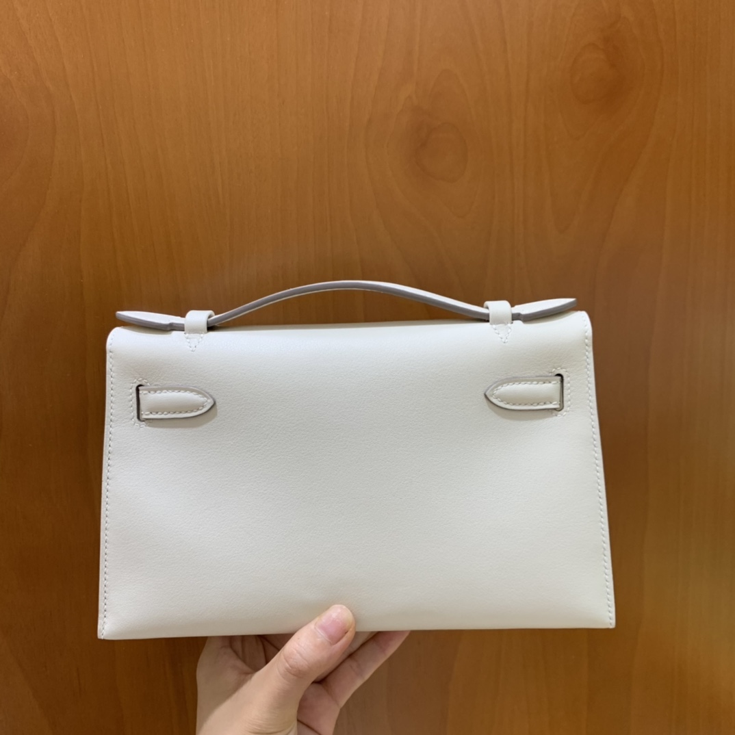 Hermès（爱马仕）mini Kelly pochette swift 奶昔白 金扣 22cm